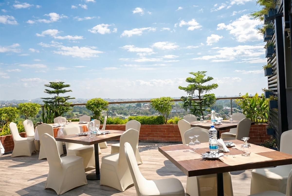 Open Air Dining