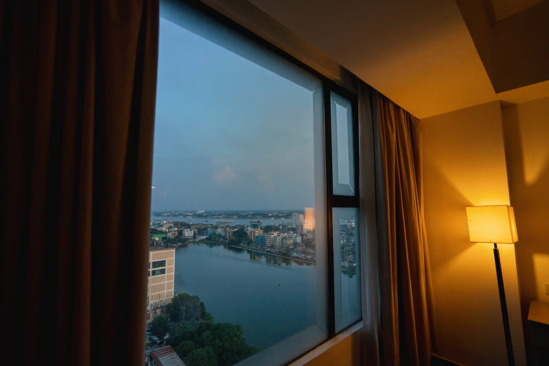 Executive Suite-River View